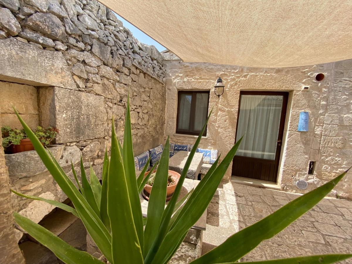 Mastro Vanni - Urban Masseria Ragusa Exterior photo